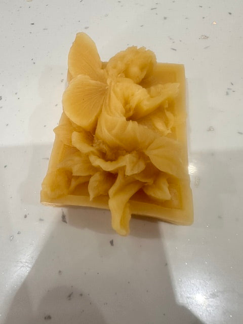 Pure Beeswax floral rhapsody