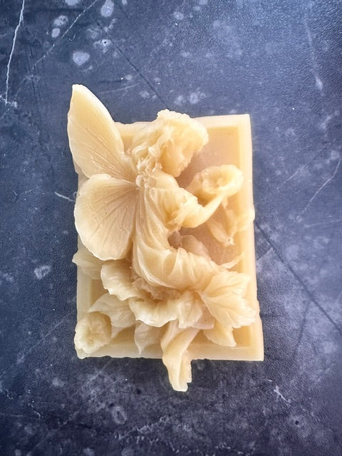 Pure Beeswax floral rhapsody